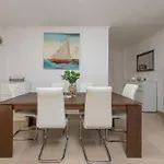 شقة Karmen - Poolhouse - Private Oasis 8 *