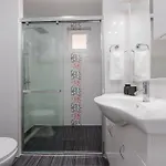 Karmen - Poolhouse - Private Oasis 8 شقة *