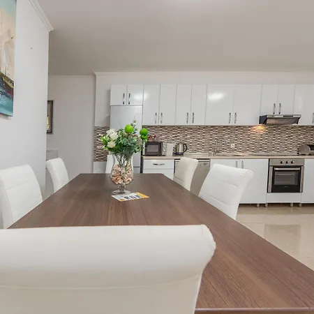 Lägenhet Karmen - Poolhouse - Private Oasis 8