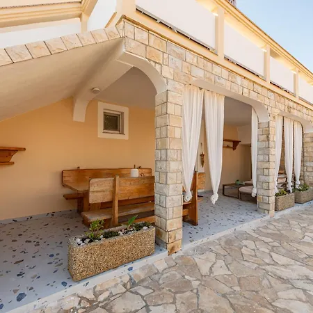 Lägenhet Karmen - Poolhouse - Private Oasis 8